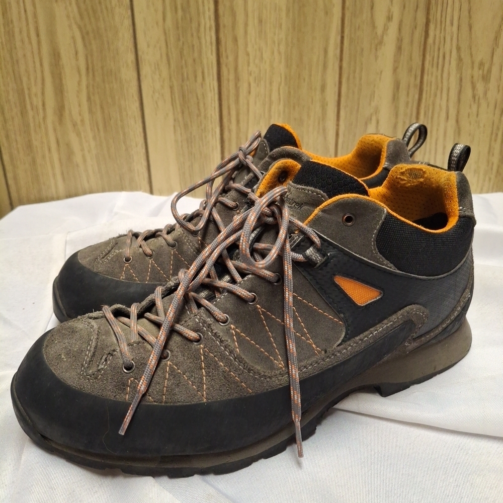 Kenetrek Boots BRIDGER LOW Suede Hiking Mountaineering Trail Boots Men Sz 10.5 W